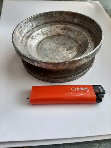 Пепельница с немецких позиций. Разумный торг.