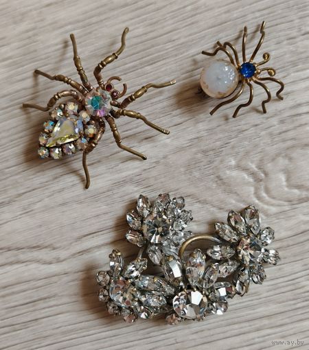 Брошь Чехия винтаж