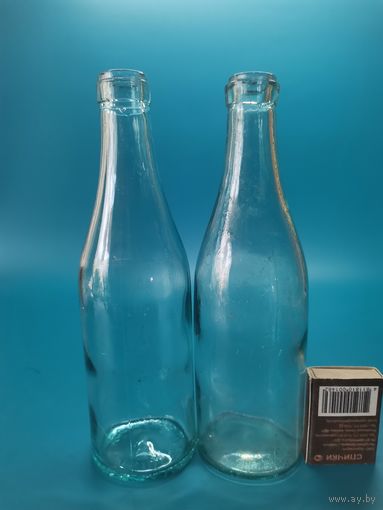 Бутылка СССР. СЗ. КОМИНТЕРН. 0.250гр. (2 шт. одним лотом).