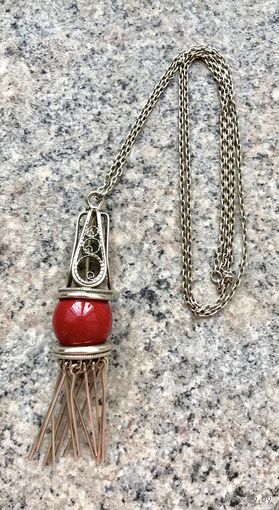 Колье. Сотуар