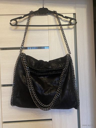 Продам новую женскую сумку.