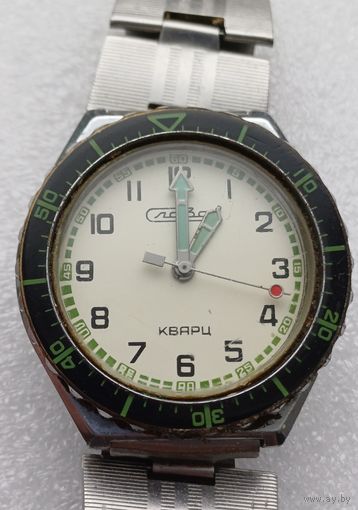 Все лоты с 1р.Не частые Слава Часы работоспособность не известна