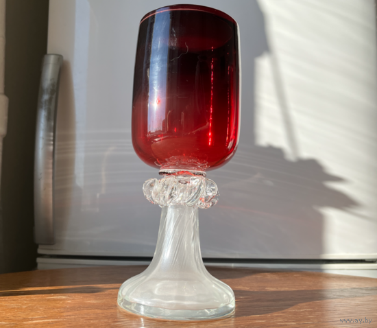 Ваза художественное цветное стекло винтаж 26 х 11см