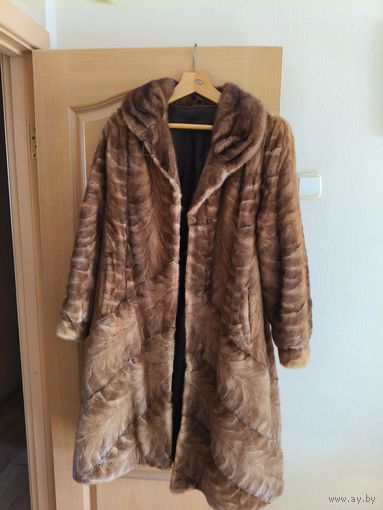 Шуба норковая, женская, 46-48 размер, 3-й рост.