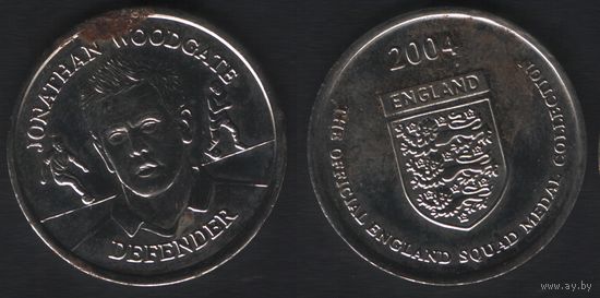 Official England Squad. Defender. Jonathan Woodgate -- 2004 England - The Official England Squad Medal Collection (27,2мм) (f2