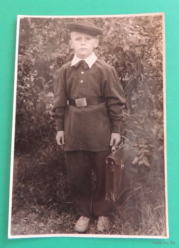 Фото "Первоклассник", 1940-е гг., Западная Беларусь