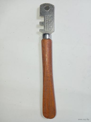 Стеклорез Алмазный , шестироликовый , марки  " Bohle Jobo "  Германия . С рубля .