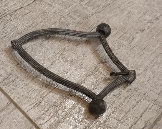 Пряжка интересная