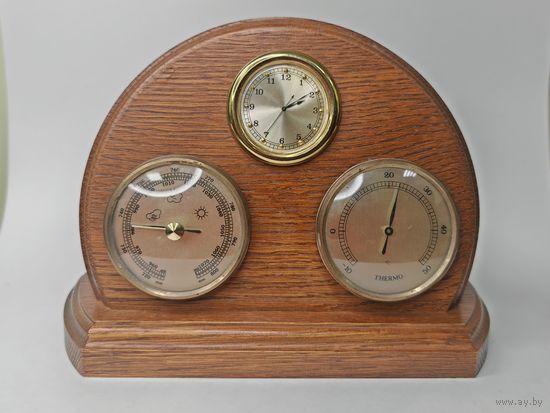 Часы Настольные Кварц Барометр Термомерт. Идут точно. С рубля