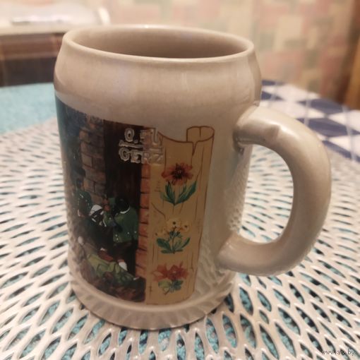 Кружка пивная но 0,5 л. West Germany. Историческая тема. 13х10 см.