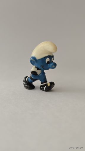 Фигурка Kinder, Смурфик  Mittelsturnerschlumpf из серии "Смурфы-футболисты"1988г