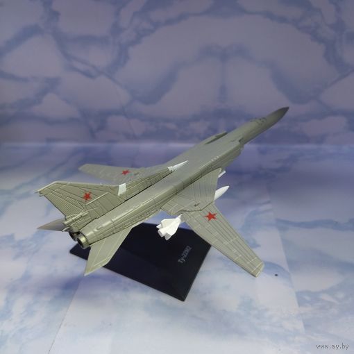 Модель самолёта Ту-22М