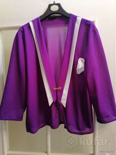 Симпатичный легкий пиджак, как новый, р-р 56-58