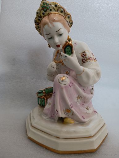 Малахитовая шкатулка.