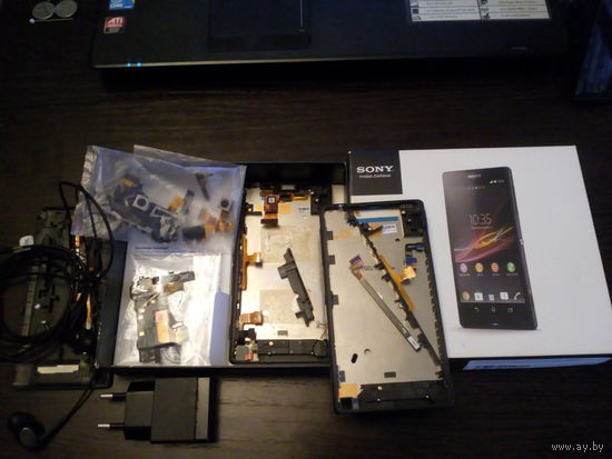 Телефон Sony ZL на запчасти