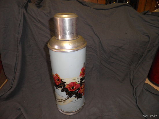 Термос из дружественного Китая 70-х годов.Лот 05.