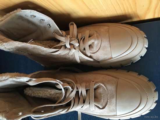 Женские Демисезонные Ботинки размер 40.5