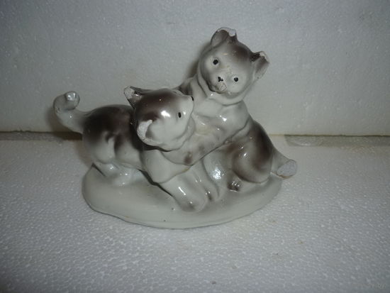 Антикварная Статуэтка. Играющие котята. СССР