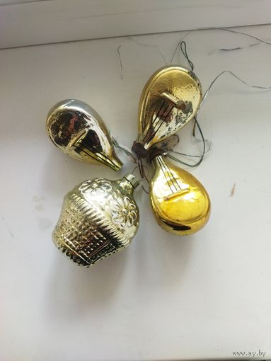 Ёлочные игрушки лотом