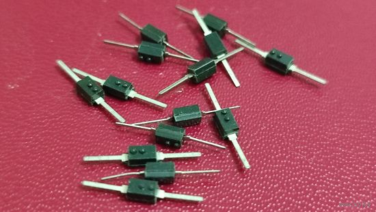 Диод КД409 .Одним лотом 14шт