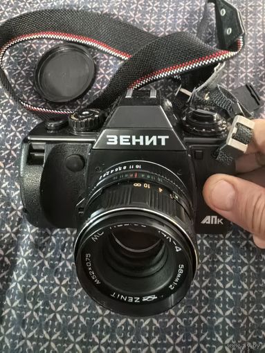 Фотоаппарат ЗЕНИТ- АПк - редкий - объектив МС HELIOS-44K-4