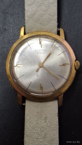 Часы Восток 18 камней AU12.5