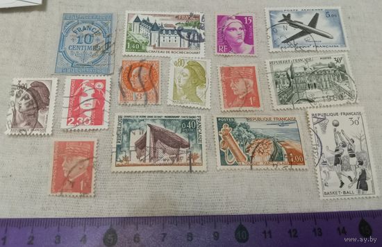Сборный лот марок, 15 шт. Республика Франция. Цена за все! Распродажа коллекции!