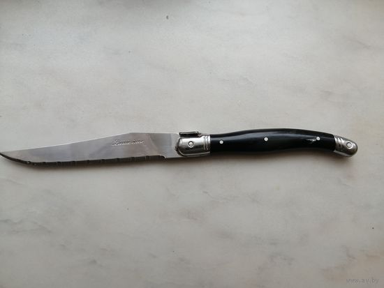 Нож кухонный. Не люфтит