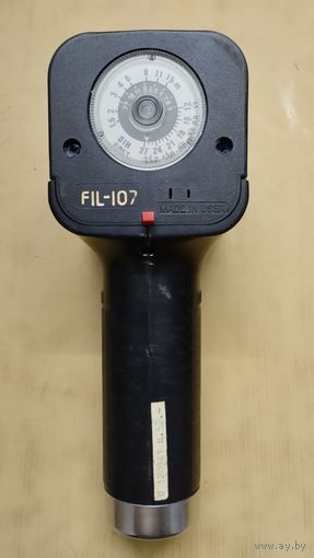 Фотовспышка FIL-107, как есть.