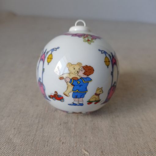 Шар Hutschenreuther 2002 года