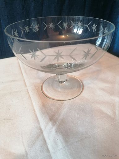 Ваза, конфетница на ножке, стекло СССР