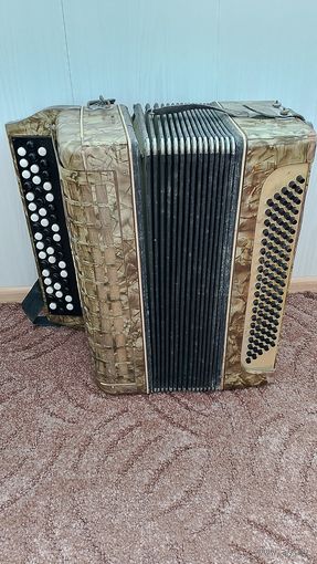 Баян немецкий Barcarole , старый баян