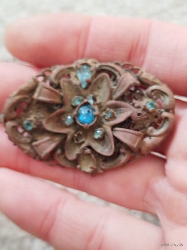 Старинная крупная брошь ,царских времён,с рубля