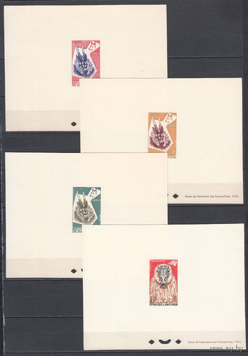 Маски. Верхняя Вольта. 1960. 18 люкс-блоков. Michel N 71-88 (- е)