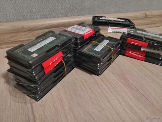 ОПЕРАТИВНАЯ ПАМЯТЬ ДЛЯ НОУТБУКА. Комплект из двух модулей SO-DIMM Samsung DDR4 2GB + 2GB