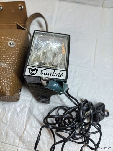 Вспышка . С рубля без МЦ. Всё с рубля без МЦ.