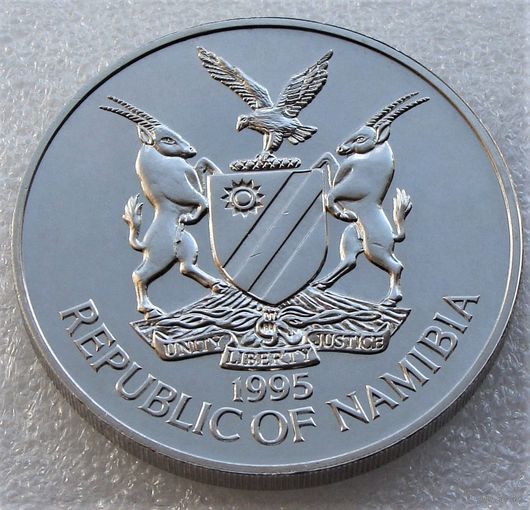 Намибия. 10 долларов 1995 год  KM#9  "50 лет Организации Объединенных Наций"