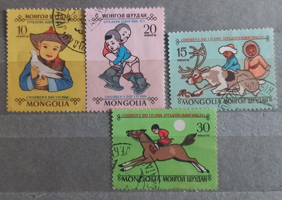 Монголия. 1966г. Детский праздник.
