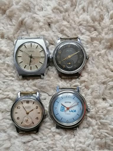 Часы времен СССР.