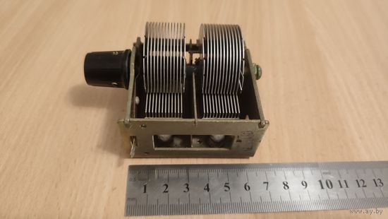 Кпе 2х12х459пф.(Конденсатор переменной емкости)