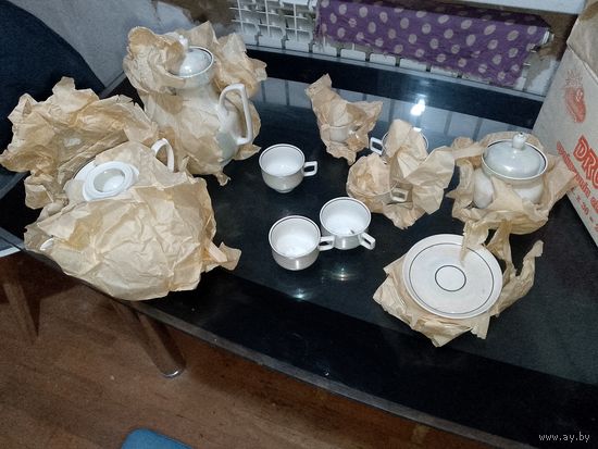 Чайный сервиз на 6 персон