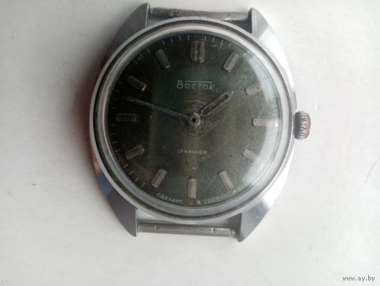 ЧАСЫ ВОСТОК СССР (392941)