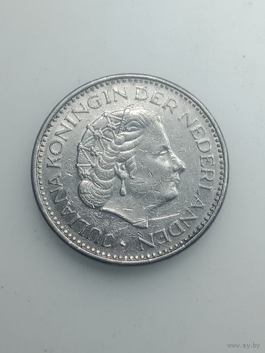Недерланды 1 гульден 1977 года .