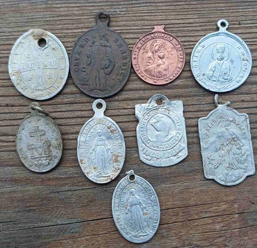 Нательные иконки