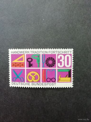 ФРГ 1968 Марка "Прогресс в традиционном ручном труде" (чистая**) Мi.553 каталог 0.40 евро