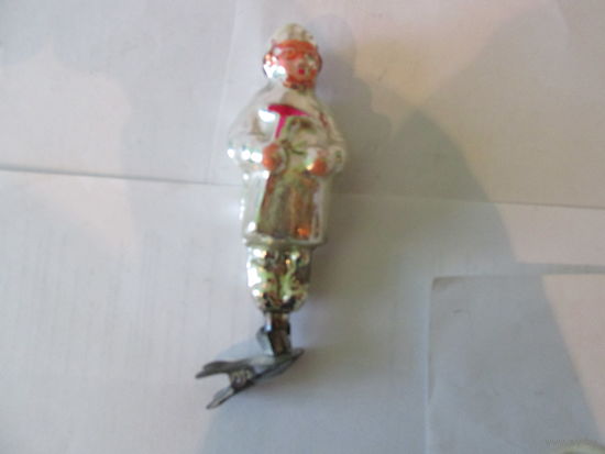 ЕЛОЧНАЯ ИГРУШКА ДОКТОР АЙБОЛИТ.