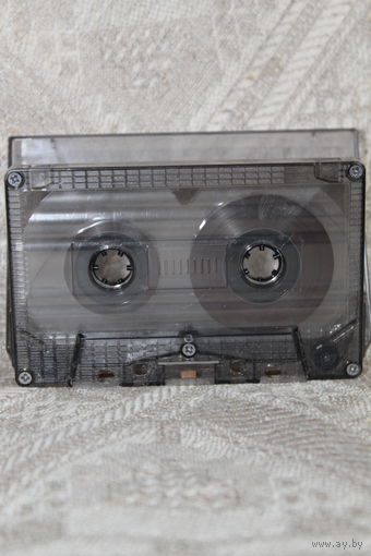 Кассета с белорусской музыкой концертная вроде запись
