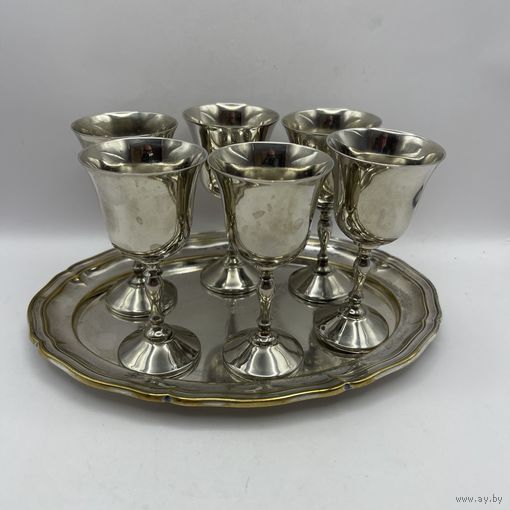 Набор рюмок на латунном подносе, 6 шт. Италия. Арт 3621