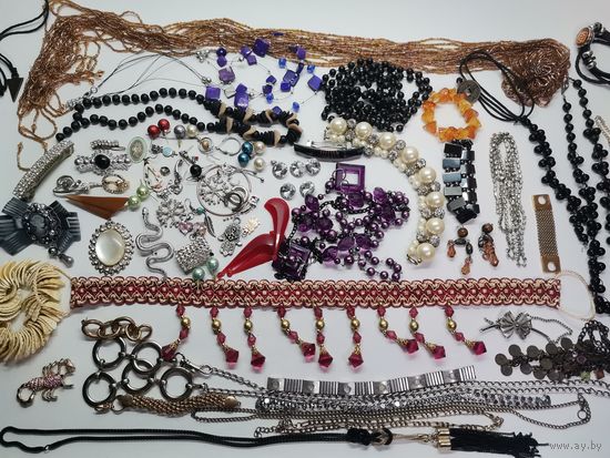 Бижутерия (одним лотом)