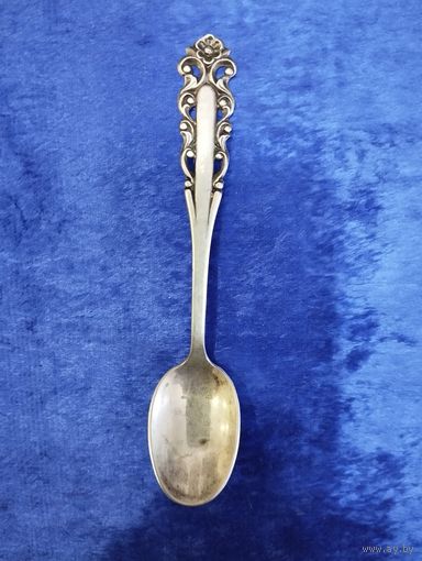 Кофейная ложка, Европа. Серебро 830-я проба. N18.